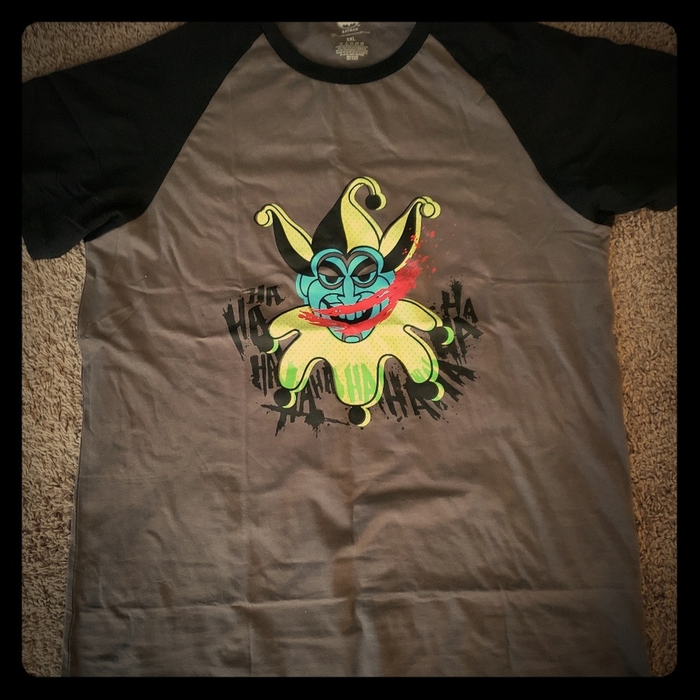 Mens batman shirt
